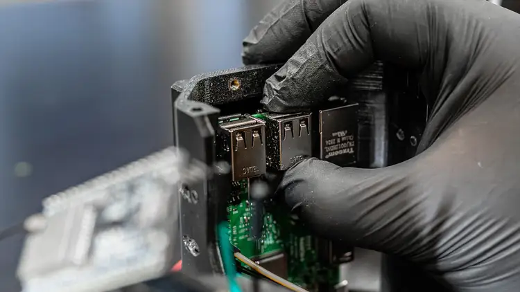 osworks tuotekehitys elektroniikka 01 DSC03785 5 750px 2